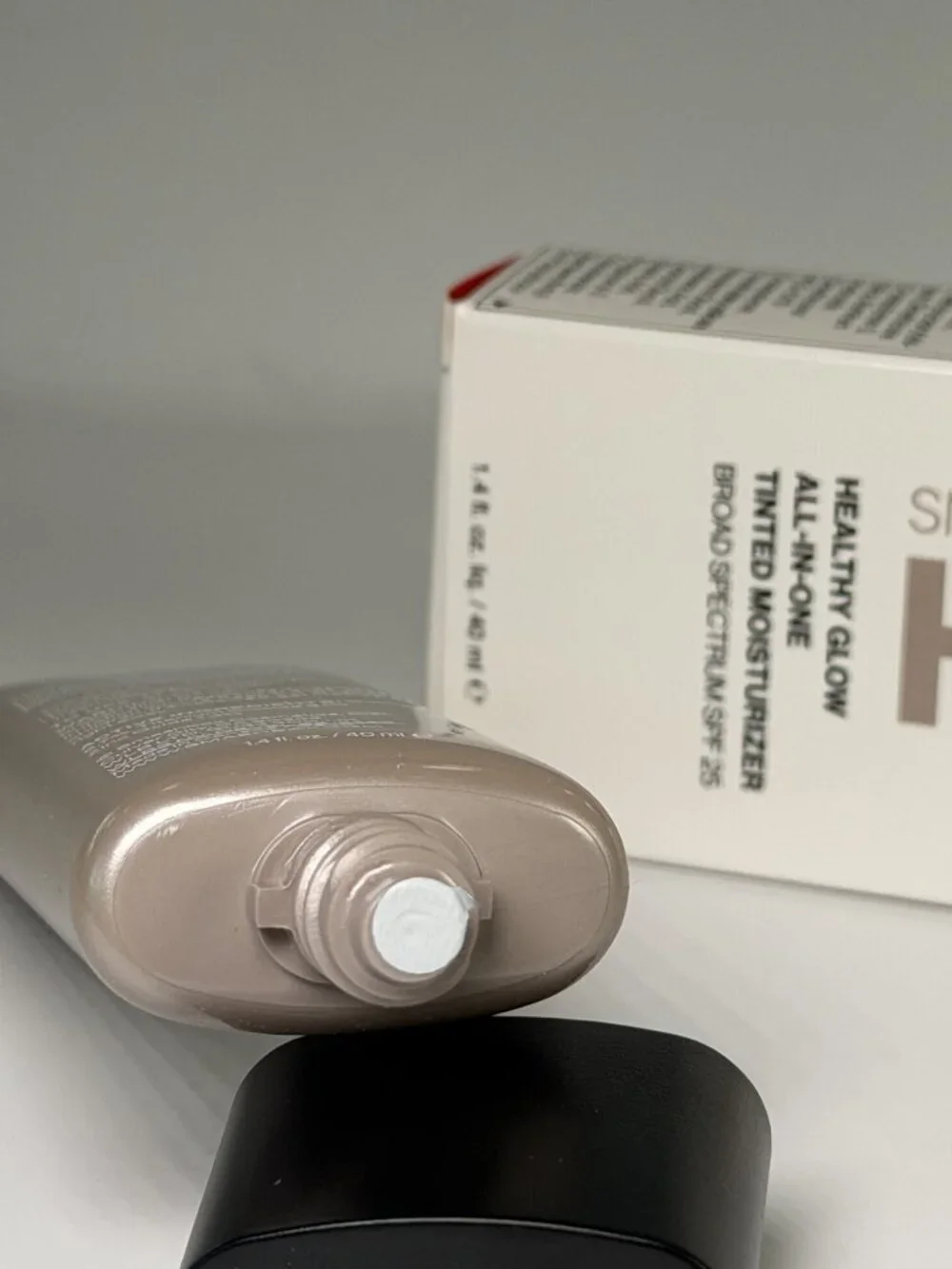 Smashbox Halo Healthy Glow Tinted Moisturizer SPF 25 Light Neutral NEW
